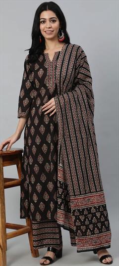 Casual, Party Wear Black and Grey color Salwar Kameez in Cotton fabric with Straight Printed work : 1826349