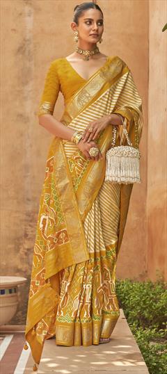 Bollywood, Designer, Reception, Wedding Yellow color Saree in Silk fabric with Classic Stone, Weaving, Zari work : 1830242