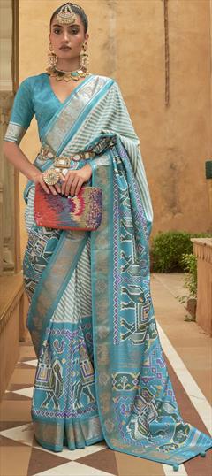 Bollywood, Designer, Reception, Wedding Blue color Saree in Silk fabric with Classic Stone, Weaving, Zari work : 1830257