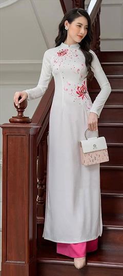 Casual White and Off White color Tunic with Bottom in Cotton fabric with Embroidered, Resham, Thread work : 1830761