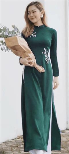 Casual Green color Kurti in Cotton fabric with Long Sleeve, Pakistani, Straight Embroidered, Thread work : 1830783