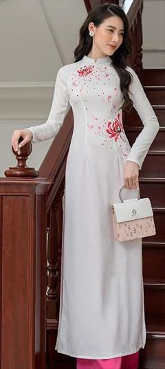Casual White and Off White color Kurti in Cotton fabric with Long Sleeve, Pakistani, Straight Embroidered, Thread work : 1830786