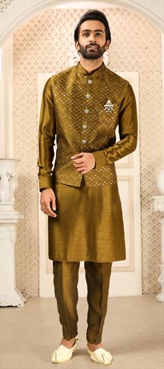 Yellow color Kurta Pyjama with Jacket in Banarasi Silk fabric with Embroidered work : 1832016