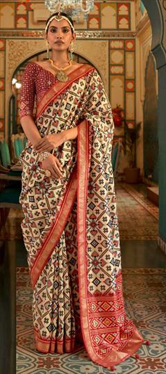 Festive, Traditional Multicolor color Saree in Patola Silk, Silk fabric with South Border, Printed work : 1832206