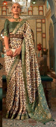 Festive, Traditional Multicolor color Saree in Patola Silk, Silk fabric with South Border, Printed work : 1832208