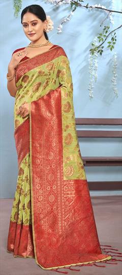 Summer, Traditional Green color Saree in Cotton fabric with Bengali Weaving work : 1832934