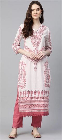 Casual Pink and Majenta color Salwar Kameez in Cotton fabric with Straight Printed, Sequence work : 1833054