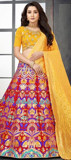 Mehendi Sangeet, Reception Multicolor color Lehenga in Banarasi Silk fabric with A Line Weaving work : 1835001