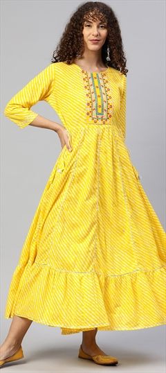Festive, Party Wear Yellow color Kurti in Cotton fabric with Anarkali, Long Sleeve Embroidered, Gota Patti, Lehariya, Printed, Thread work : 1835176