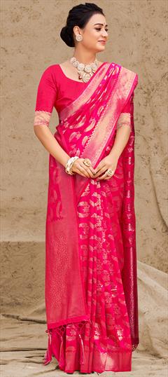 Traditional Pink and Majenta color Saree in Art Silk, Silk fabric with South Weaving work : 1835797