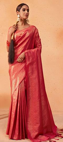 Reception, Traditional, Wedding Red and Maroon color Saree in Kanjeevaram Silk, Silk fabric with South Weaving work : 1836662