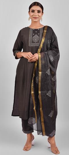 Casual, Festive Black and Grey color Salwar Kameez in Georgette fabric with Straight Printed work : 1844393