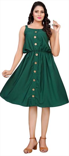 Casual Green color Dress in Crepe Silk fabric with Short, Trendy Thread work : 1845456