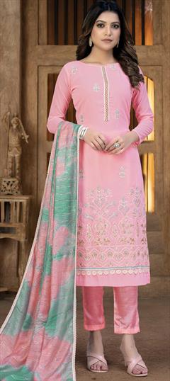 Casual Pink and Majenta color Salwar Kameez in Georgette fabric with Straight Sequence, Thread work : 1845616