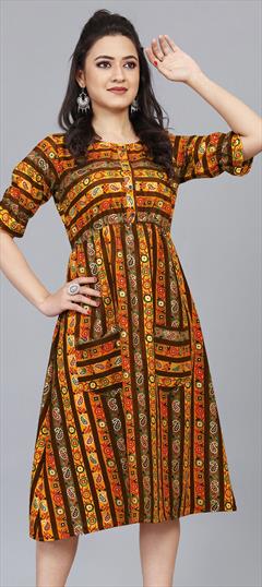 Casual Multicolor color Kurti in Rayon fabric with Trendy Printed work : 1845986