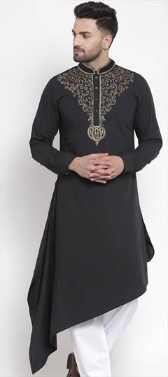 Black and Grey color Kurta in Cotton fabric with Embroidered work : 1847346