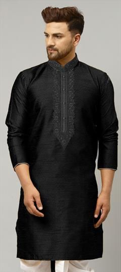 Black and Grey color Kurta in Dupion Silk fabric with Embroidered work : 1847491