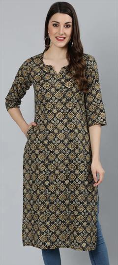 Casual Multicolor color Kurti in Cotton fabric with Straight Printed work : 1848047