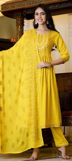 Festive, Party Wear Yellow color Salwar Kameez in Rayon fabric with Straight Printed work : 1849116