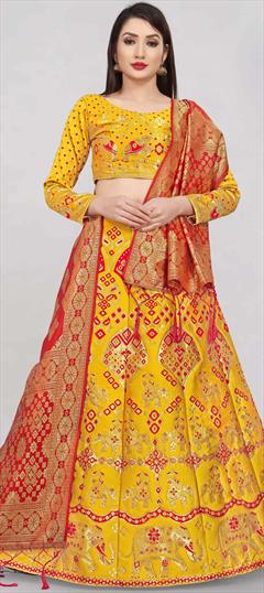 Reception, Wedding Yellow color Lehenga in Banarasi Silk fabric with A Line Weaving work : 1850431
