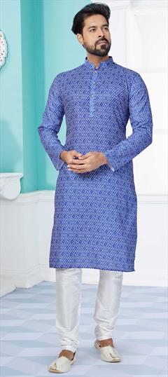 Blue color Kurta Pyjamas in Cotton fabric with Digital Print work : 1858126