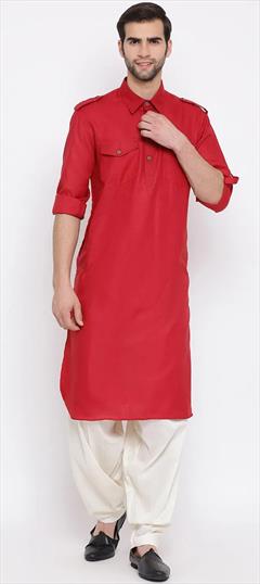 Red and Maroon color Kurta Pyjamas in Blended Cotton fabric with Thread work : 1862866