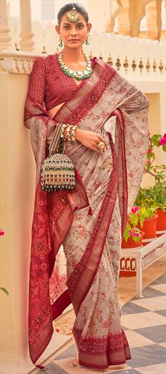 Bridal, Wedding Beige and Brown color Saree in Chiffon fabric with Classic Printed work : 1866165
