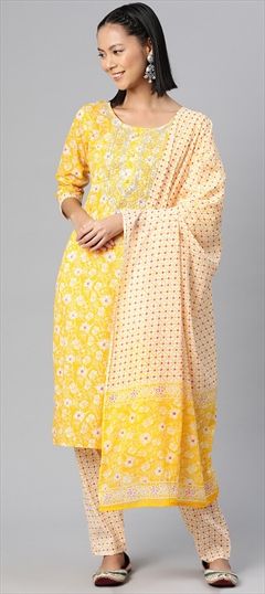 Casual, Party Wear, Summer Yellow color Salwar Kameez in Cotton fabric with Straight Embroidered, Floral, Printed, Resham, Sequence, Thread, Zari work : 1867097