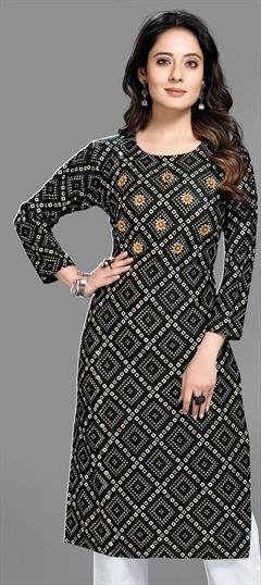Casual Black and Grey color Kurti in Rayon fabric with Long Sleeve, Straight Bandhej, Printed work : 1870000