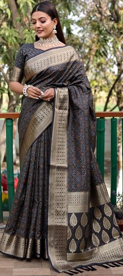 Festive, Party Wear, Traditional Black and Grey color Saree in Patola Silk, Silk fabric with Classic, Rajasthani Bandhej, Printed, Weaving work : 1871235