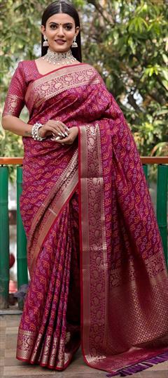 Festive, Traditional Purple and Violet color Saree in Patola Silk, Silk fabric with Rajasthani, South Bandhej, Printed, Weaving work : 1871532