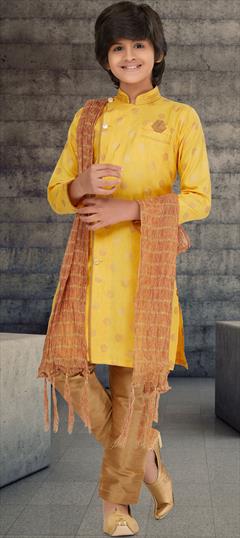 Party Wear Yellow color Boys Kurta Pyjama in Cotton fabric with Printed work : 1875035