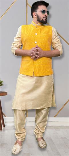 Party Wear Gold color Kurta Pyjama with Jacket in Silk fabric with Lace work : 1877525