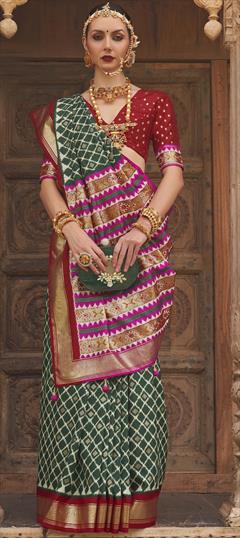 Party Wear, Traditional Green color Saree in Patola Silk, Silk fabric with South Printed work : 1878424