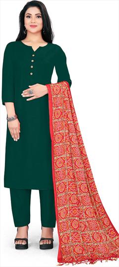Casual Green color Salwar Kameez in Rayon fabric with Straight Thread work : 1882114