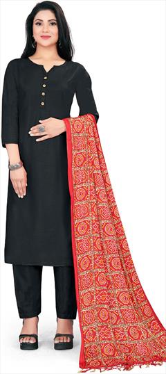 Casual Black and Grey color Salwar Kameez in Rayon fabric with Straight Thread work : 1882116
