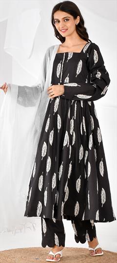 Party Wear, Summer Black and Grey color Salwar Kameez in Cotton fabric with Anarkali Printed work : 1882664