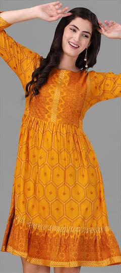 Casual Yellow color Kurti in Rayon fabric with Anarkali, Long Sleeve Foil Print work : 1883898