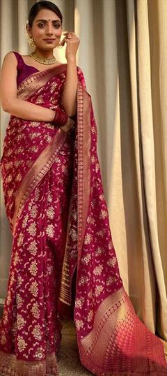 Traditional Red and Maroon color Saree in Art Silk, Silk fabric with South Weaving work : 1884301