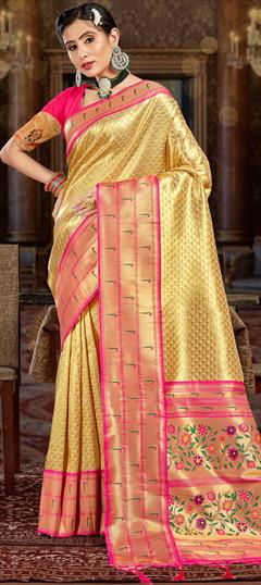 Reception, Traditional Gold color Saree in Art Silk, Silk fabric with South Weaving work : 1885404