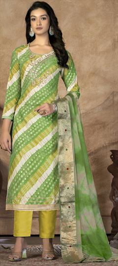 Casual Green color Salwar Kameez in Cotton fabric with Straight Bugle Beads, Gota Patti, Printed work : 1887522