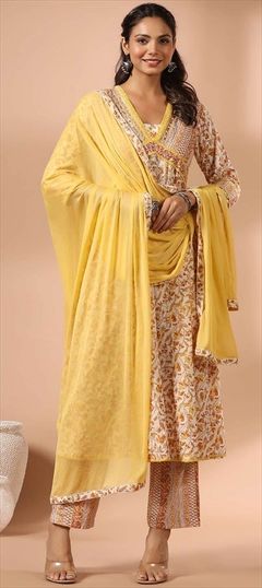Party Wear, Summer White and Off White, Yellow color Salwar Kameez in Cotton fabric with Anarkali Floral, Lace, Printed, Sequence work : 1889437