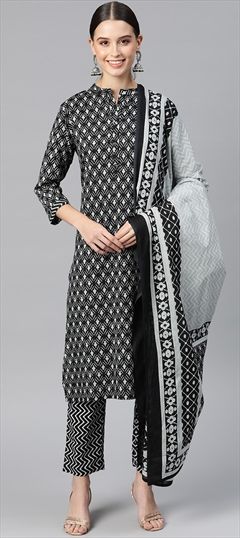 Party Wear, Summer Black and Grey color Salwar Kameez in Cotton fabric with Straight Printed work : 1891804