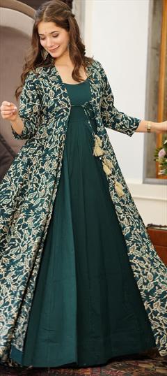Party Wear Green color Gown in Muslin fabric with Digital Print work : 1892350