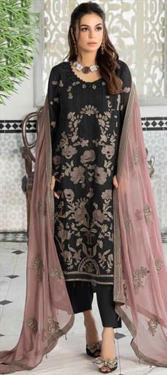 Festive, Party Wear, Reception Black and Grey color Salwar Kameez in Georgette fabric with Pakistani, Straight Embroidered, Thread work : 1893049