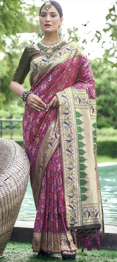 Engagement, Reception, Traditional Pink and Majenta color Saree in Patola Silk, Silk fabric with South Printed, Weaving, Zari work : 1896913