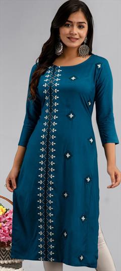 Casual, Party Wear Blue color Kurti in Rayon fabric with Long Sleeve, Straight Embroidered work : 1900407