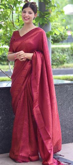 Festive, Reception, Traditional Red and Maroon color Saree in Banarasi Silk, Silk fabric with South Weaving work : 1900837