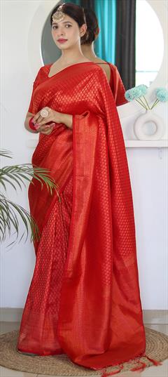 Festive, Reception, Traditional Red and Maroon color Saree in Banarasi Silk, Silk fabric with South Weaving work : 1900846