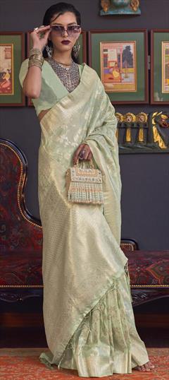 Traditional Green color Saree in Handloom fabric with Bengali, South Weaving work : 1901442